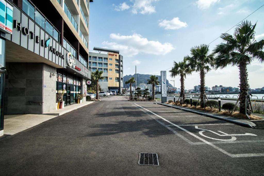 Hotel Aroha Jeju Согвіпо Екстер'єр фото