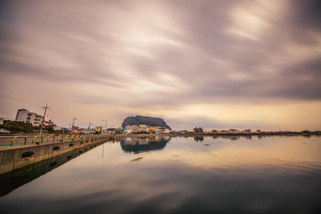 Hotel Aroha Jeju Согвіпо Екстер'єр фото