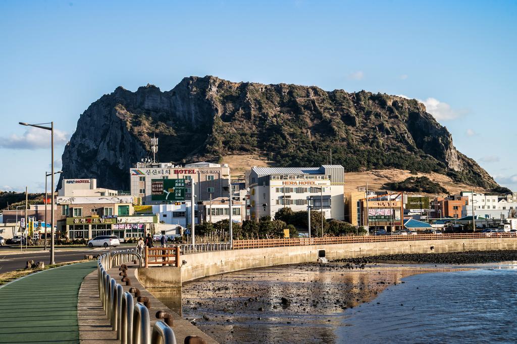 Hotel Aroha Jeju Согвіпо Екстер'єр фото